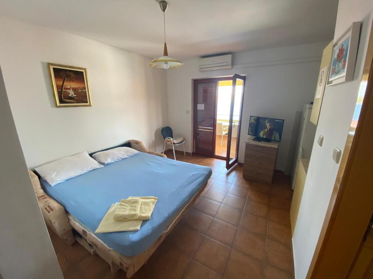 Apartments Viktor Apartmán *