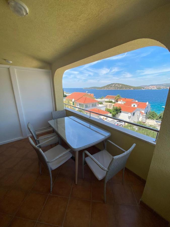Apartments Viktor Rogoznica (Sibenik-Knin)