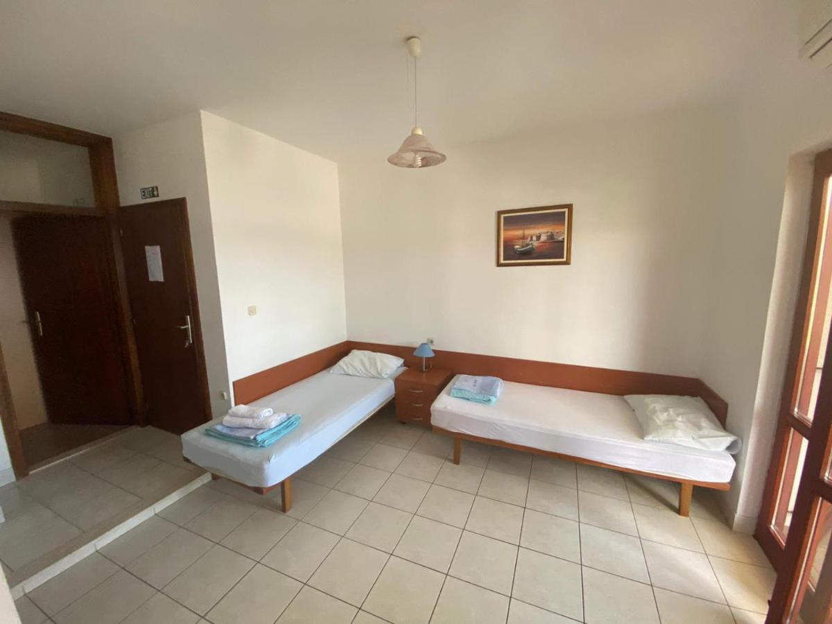 Apartments Viktor
