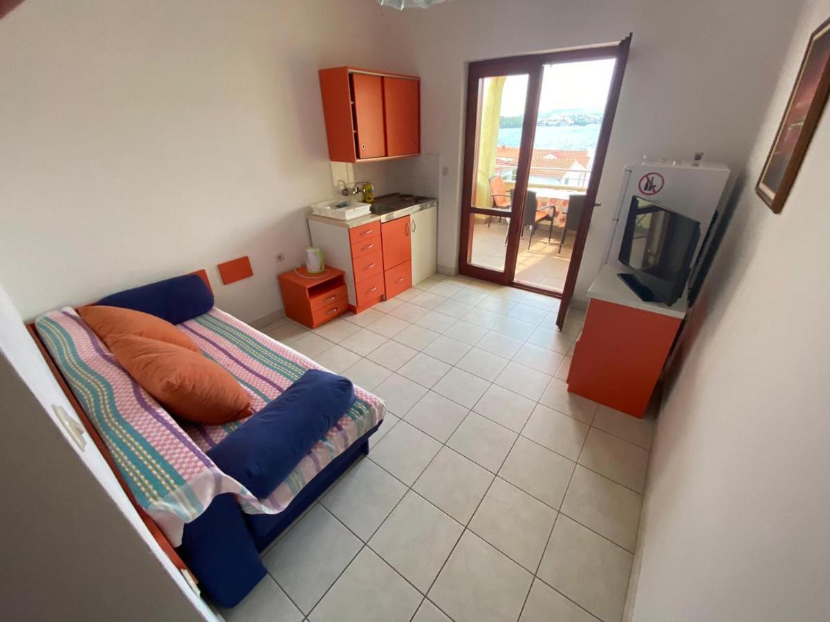Apartments Viktor Apartmán