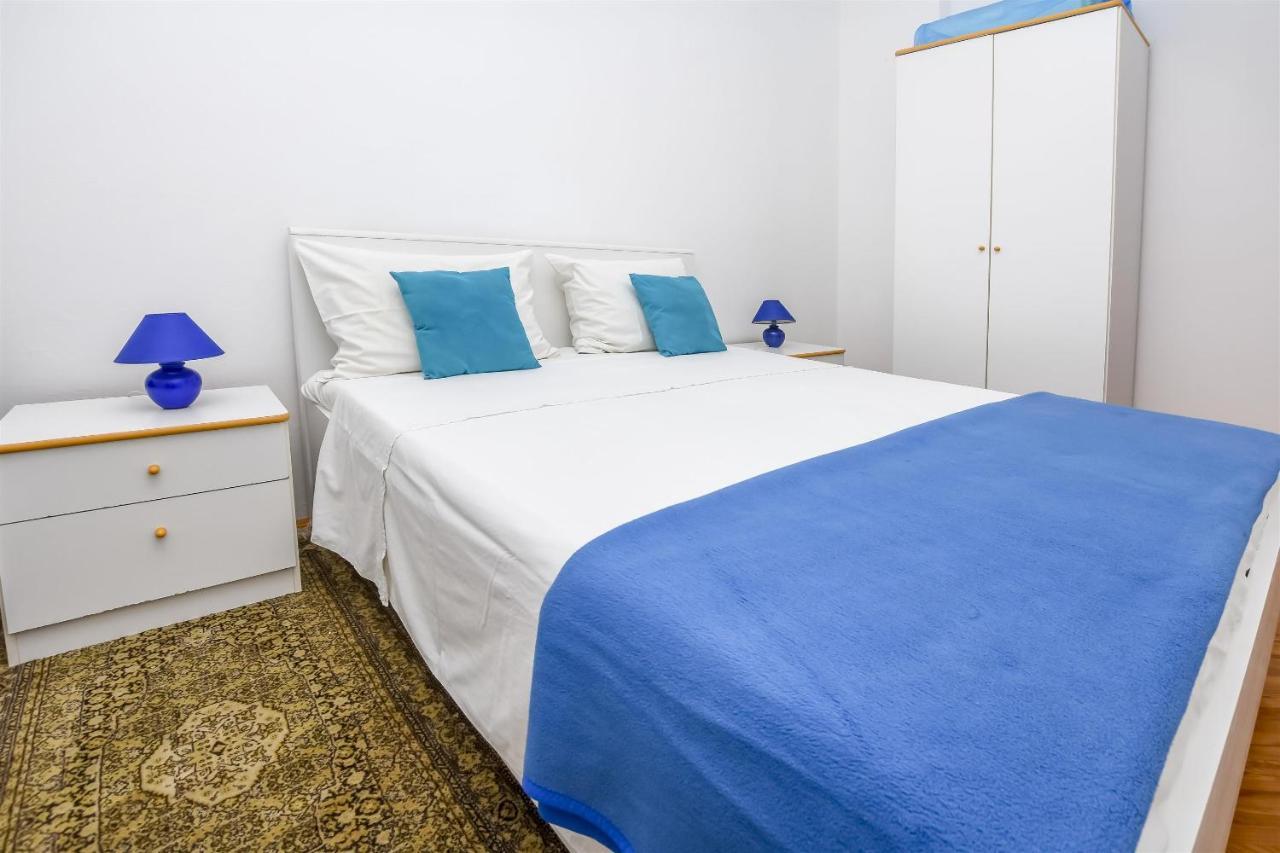 Apartments Viktor Rogoznica (Sibenik-Knin)