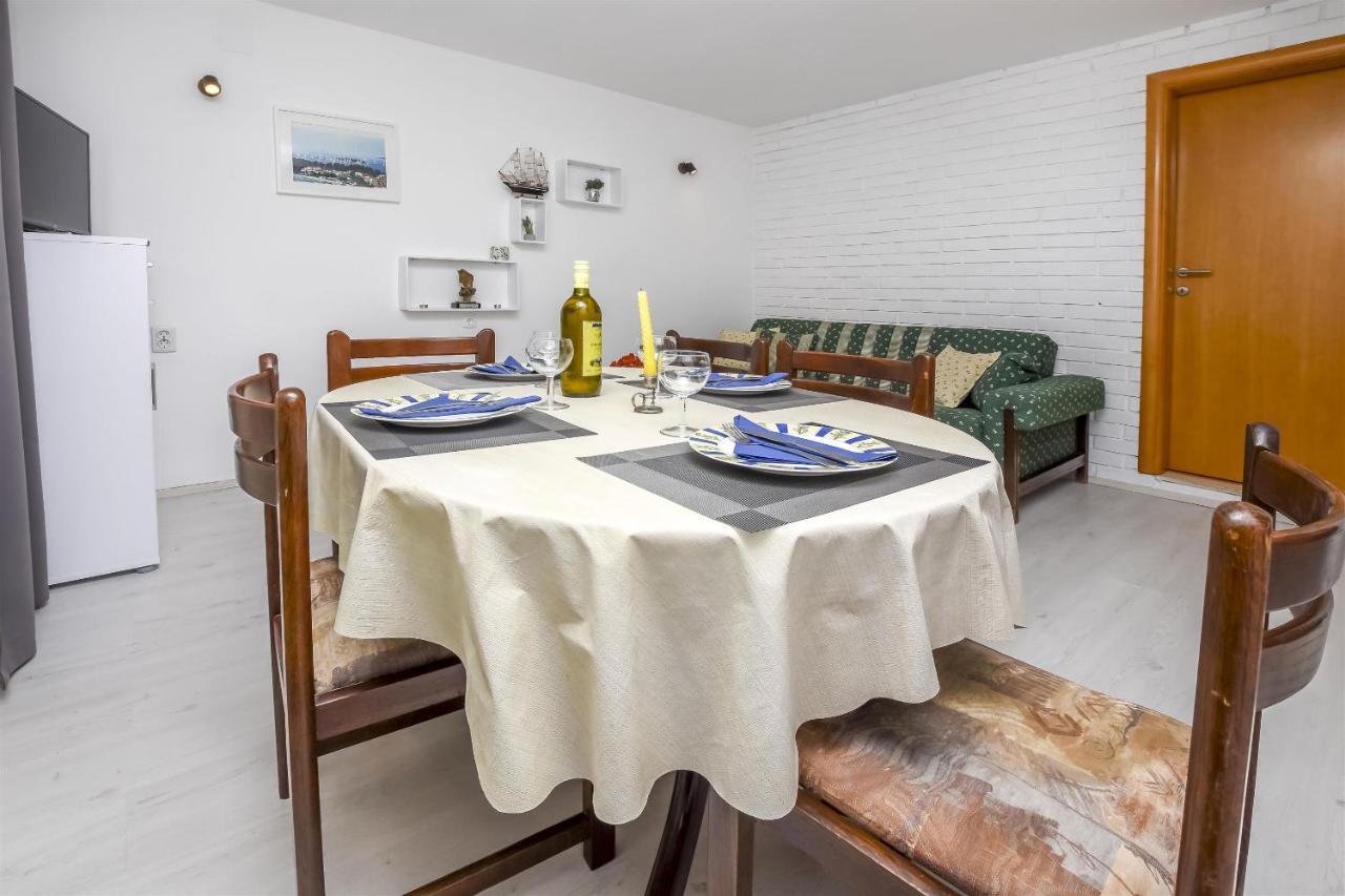 Apartments Viktor *